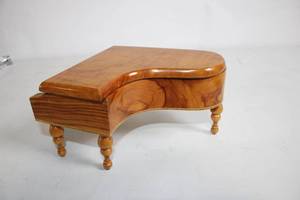 lot 12 image: Wooden Grand Piano Jewelry or Trinket Box