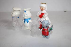 lot 14 image: Pillsbury Doughboy Salt & Pepper Shakers and Vintage Figurine