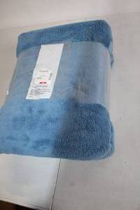lot 27 image: Blue Dusk TwinXL Twin Blanket - 100% Polyester
