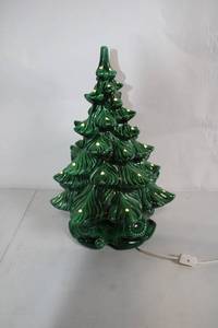 lot 43 image: Vintage Ceramic Christmas Tree with Lights