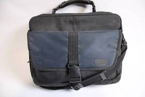 lot 99 image: Targus Black and Blue Laptop Bag with Shoulder Strap