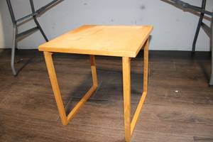 lot 118 image: Wooden Square End Table with Simple Design
