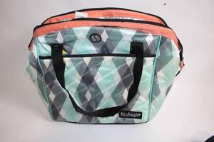 lot 139 image: Fit & Fresh Insulated Lunch Tote Bag with Geometric Design