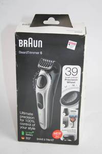 lot 174 image: Braun Beard Trimmer 5 with 39 Length Settings