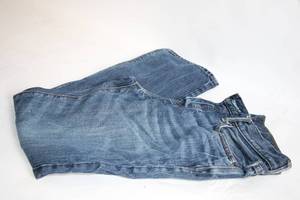lot 228 image: Abercrombie & Fitch Mens Jeans Size W30 L30