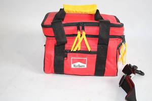 lot 233 image: Marlboro Red Cooler Bag with Shoulder Strap
