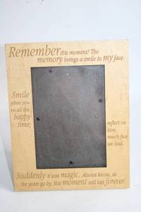 lot 270 image: Wooden Picture Frame with Inspirational Quotes