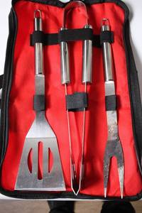 lot 283 image: Stainless Steel BBQ Tool Set with Spatula, Tongs, and Fork in Case