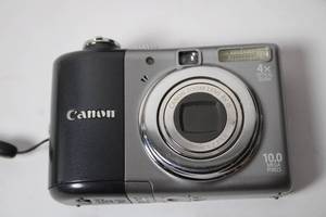 lot 295 image: Canon PowerShot Digital Camera with CASE LOGIC Carrying Pouch