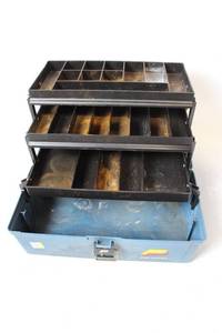 lot 325 image: Plano Multi-Tiered Tackle Box with Compartments