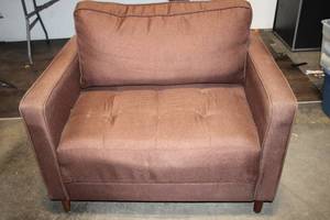 lot 370 image: Brown Upholstered Two-Seater Loveseat