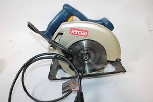 lot 399 image: Ryobi CSB123 7-14 inch Circular Saw