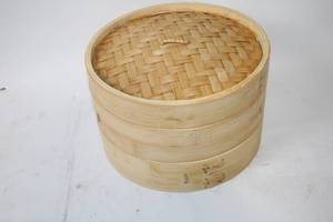 lot 404 image: Three-Tier Bamboo Steamer Basket Set