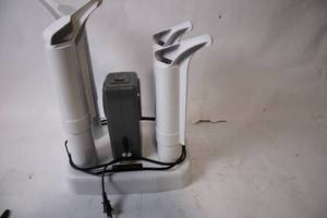 lot 439 image: Peet Boot and Shoe Dryer with 4 Dry Ports