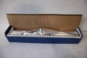 lot 459 image: Members Mark 500ft Heavy Duty Aluminum Foil