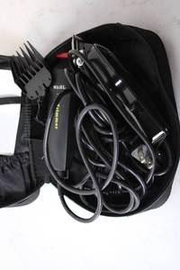 lot 461 image: Wahl Hair Clipper and Trimmer Set with Accessories