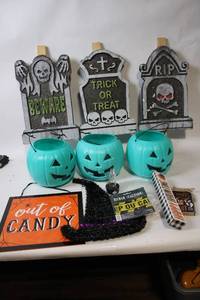 lot 485 image: Set of Halloween Decorations Including Signs, Pumpkins, and Witch Hat
