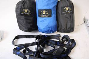 lot 491 image: Leadvenst Hammock Set with Rain Tarps and Straps