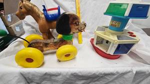 lot 20 image: Karasuel Kitcher, Fisher Price Wobble Dog, Horse Toy