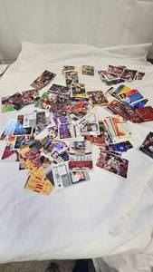 lot 28 image: Assortment  Topps Cards 200
