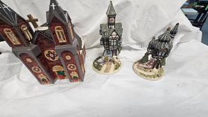 lot 71 image: St Johns Church, Clock Tower and Shoemakers Palace Pieces