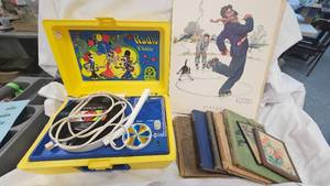 lot 73 image: Sears RadioRecord Player(Works Well) and Norman Rockwell Print