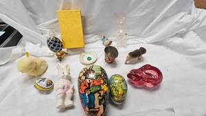 lot 118 image: Easter Lot with Fabrage Style Egg