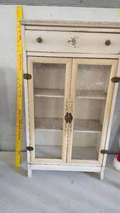 lot 138 image: Toy DresserCabinet with One Drawer and Glass Doors