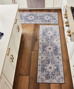 lot 15 image: Wyatt and Ash 24x48  24x72 combo
