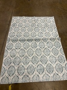 lot 18 image: Wyatt and Ash 5x7 Washable Area Rug
