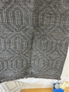 lot 30 image: Off The Loom Accent Rug 2 Pair