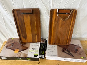 lot 90 image: Smart Design Acacia Armrest Tray