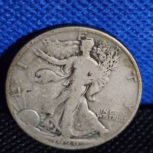lot 69 image: (2) 1929-D Walking Liberty Halves, Worn
