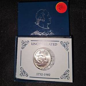 lot 26 image: Washington UNC Half Dollar, Silver