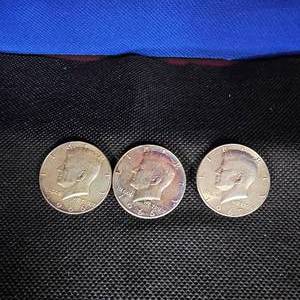 lot 107 image: 3-Kennedys 1966,66,67