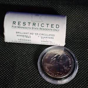 lot 117 image: World Reserve Minnesota 2005 Quarter Roll, Denver Mint, Plus 1