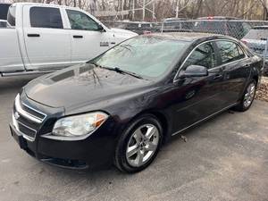 lot 2 image: 2010 Chevrolet Malibu LS