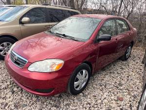 lot 6 image: 2007 Toyota Corolla LE