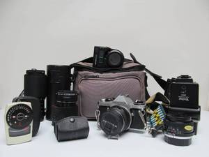 lot 16 image: Vintage PENTAX Film Camera wZoom Lenses & Accessories