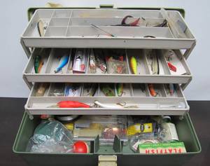 lot 60 image: Very Nice Tackle Box FULL of Fishing Lure & Accessories