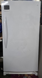 lot 8 image: Working KENMORE ELITE Standup Freezer