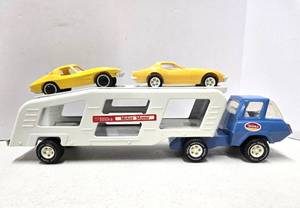lot 128 image: Excellent Vintage TONKA Motor Mover Car Carrier Truck - 18.5 