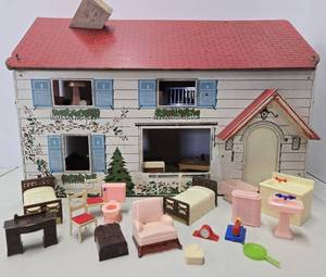 lot 148 image: Vintage 1960s Doll House wMANY Accessories