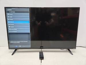 lot 174 image: Working VIZIO Model E40-C2 Smart TV wRemote & Stand