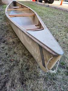 lot 193 image: Mad River Royalex 17 Canoe