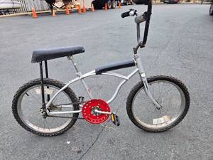 lot 198 image: Vintage 1970s Nida VISTA Muscle BMX Style Bicycle