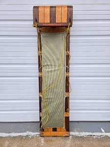 lot 32 image: Nice Vintage ADIRONDACK 6 Toboggan 