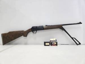 lot 220 image: Nice Working Daisy Power Line Air Rifle wPellets