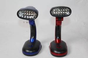 lot 8 image: Set of 2 Dual Color LED Desk Lamps