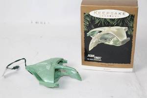 lot 16 image: Hallmark Keepsake Ornament Star Trek Klingon Bird of Prey